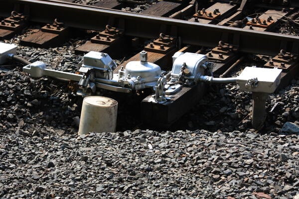 dangerous worksite leads to injury and railroad lawsuit