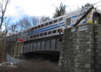 LIRR will railroad pay if injury is your fault