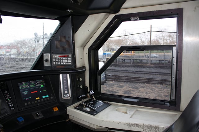 locomotive_cab_LIRR.jpg